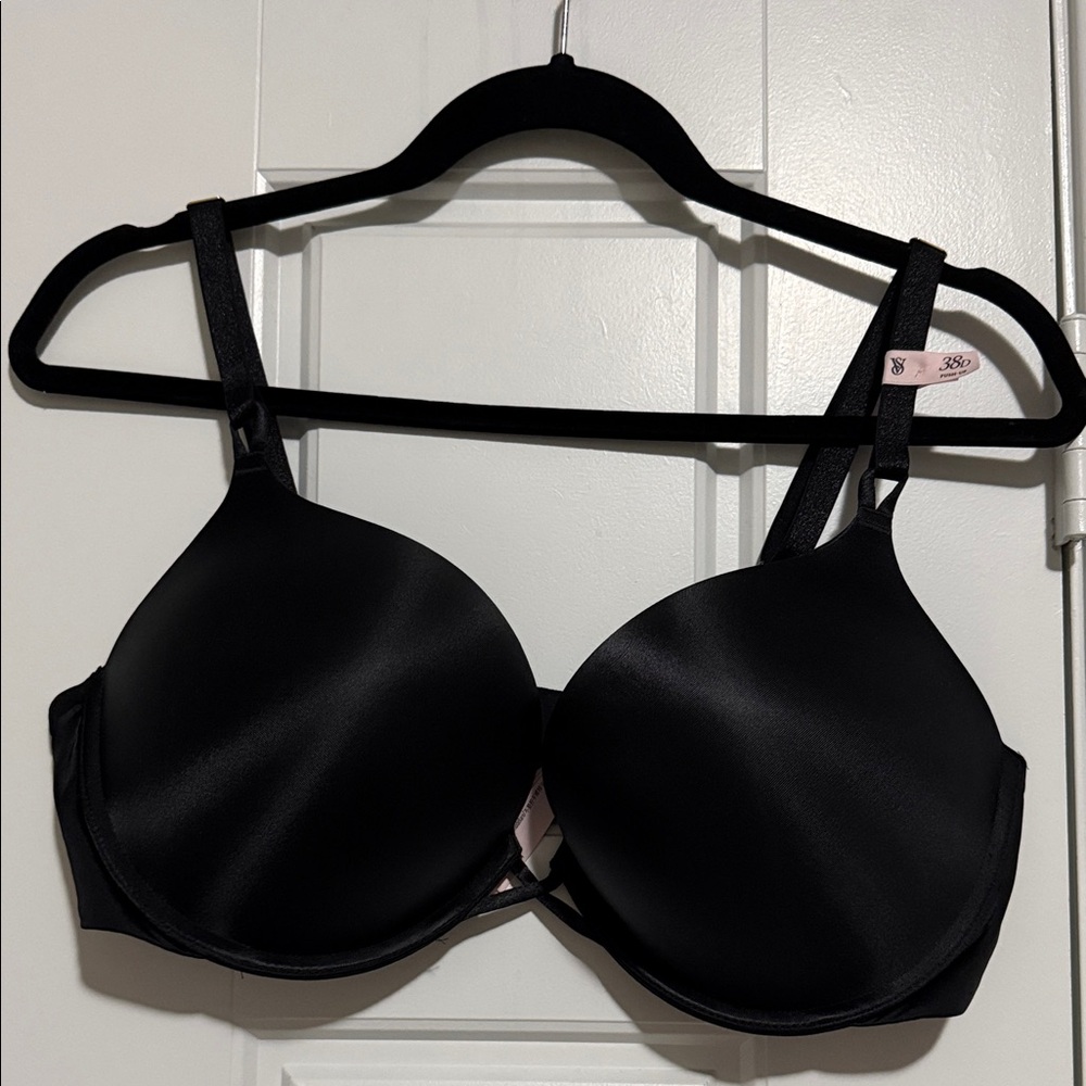 Victorias Secret Bombshell smooth black size 38D NWT